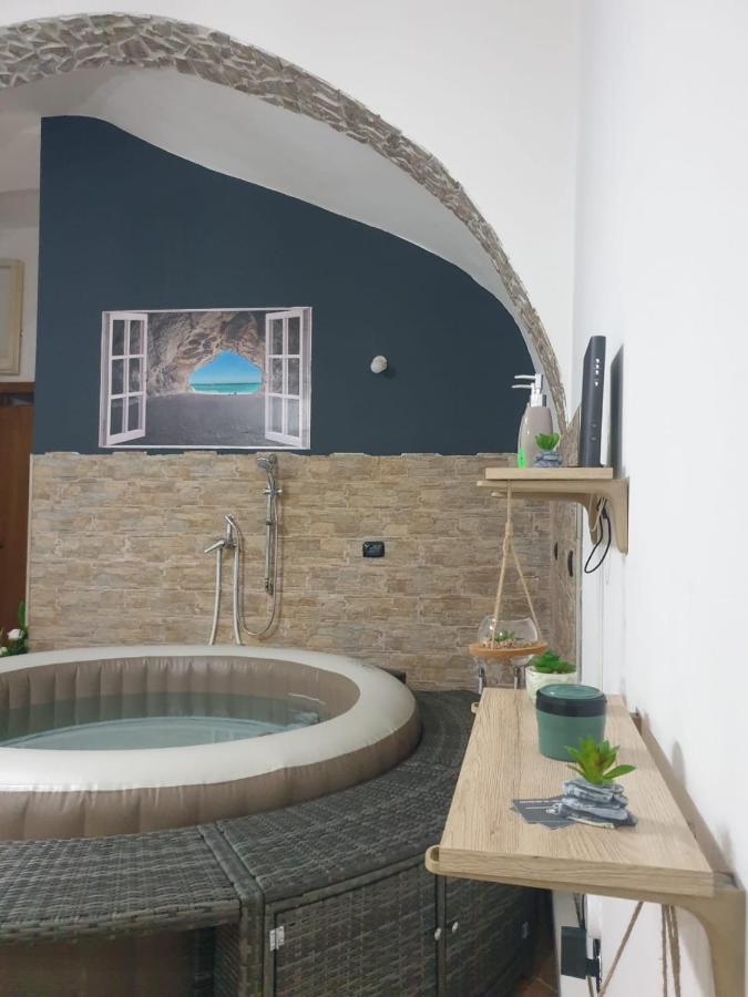 La Grotta Apartment Salerno Exterior foto